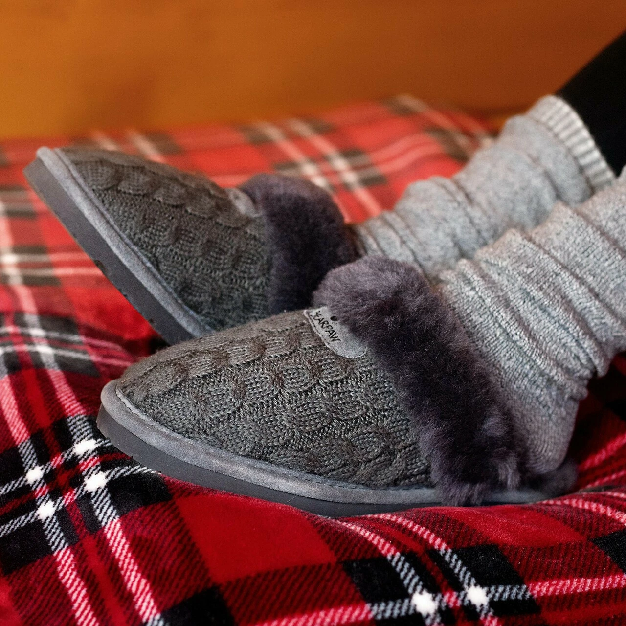 Bearpaw Effie Charcoal - Image 6