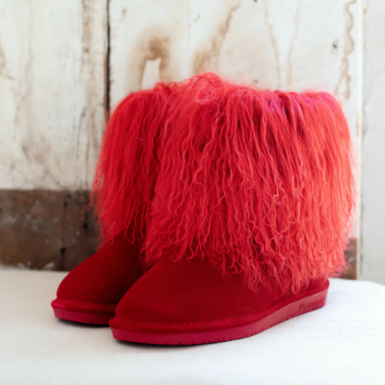 Bearpaw Boo Red - Image 6