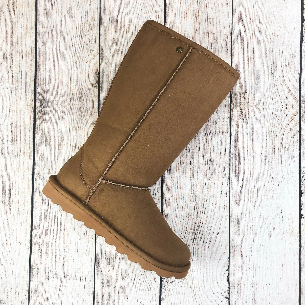 Bearpaw Elle Tall Vegan Hickory - Image 4