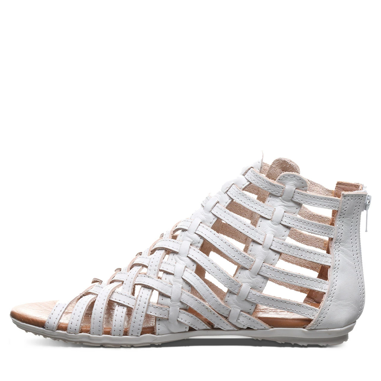 Bearpaw Juanita White